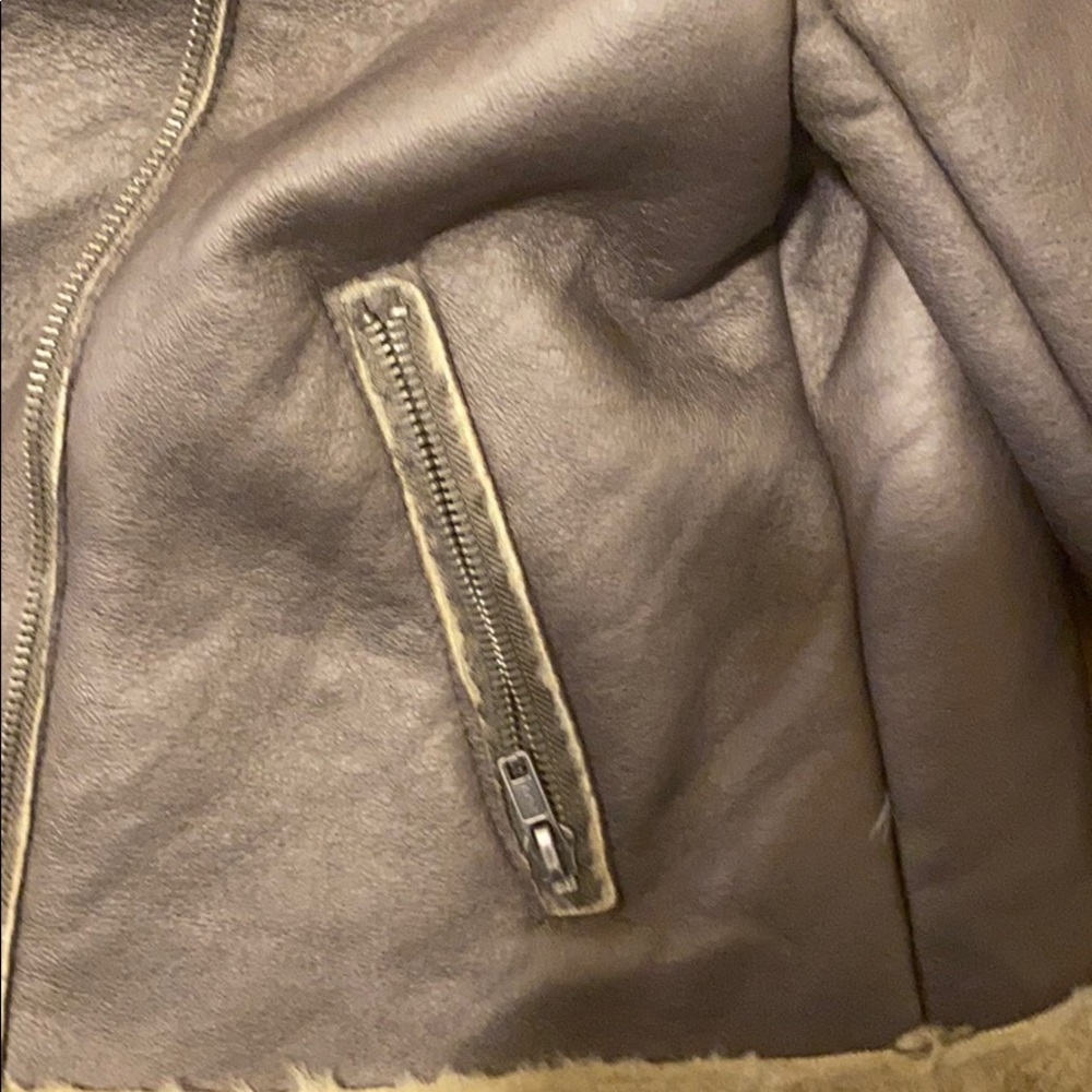 Shearling Jacket - Picture 7 of 8